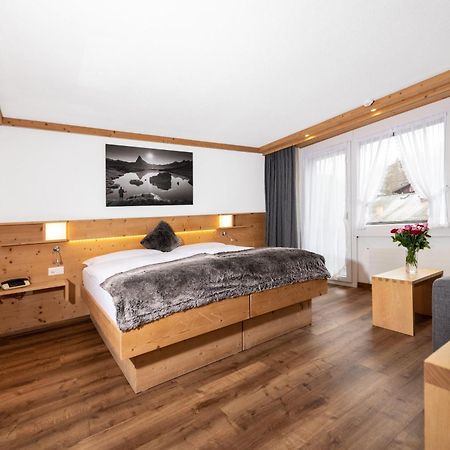 Hotel Matterhornblick Церматт Экстерьер фото